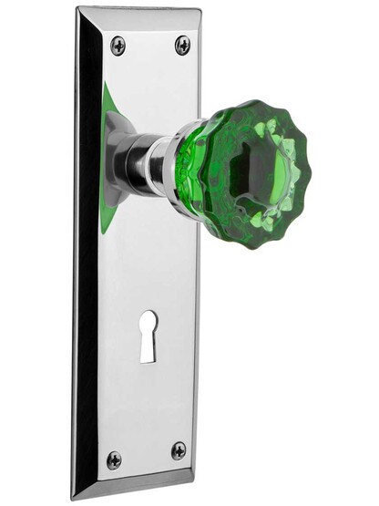 New York Door Set with Keyhole and Colored Fluted Crystal Glass Knobs Emerald in Polished Chrome.